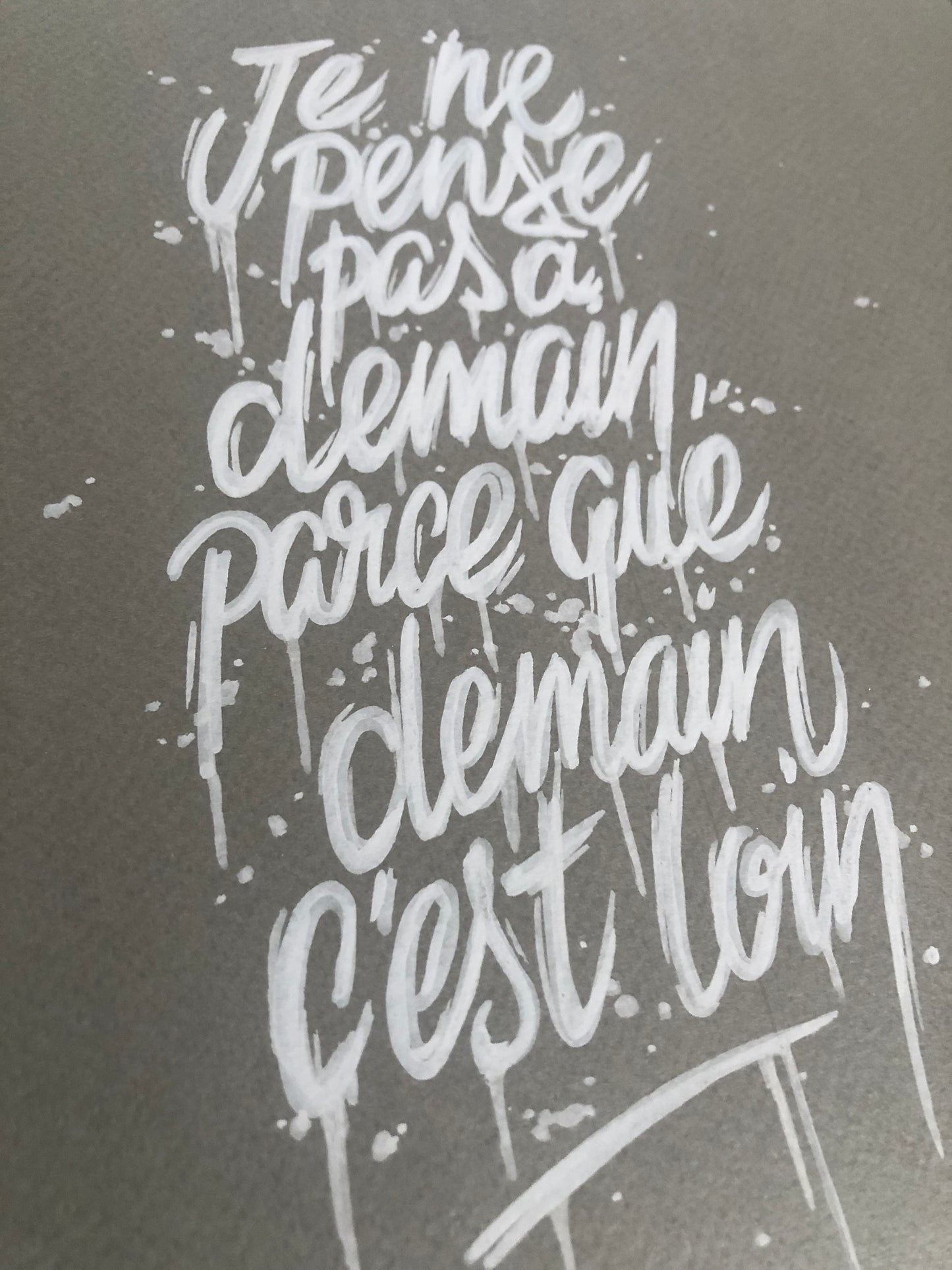 Demain c'est loin